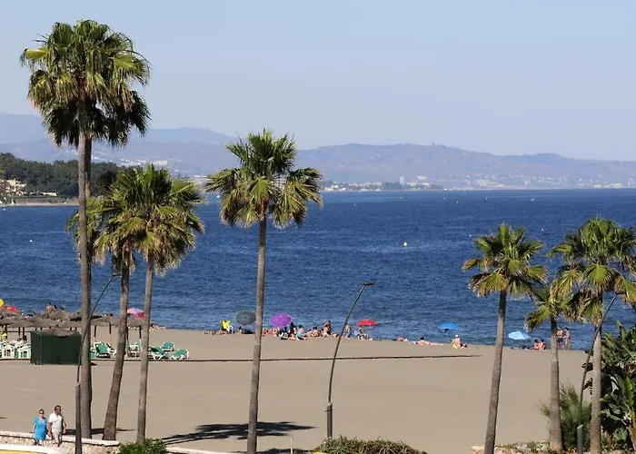 Appartement 2 Ch Dans Parc Tropical Avec Vue Sur Mer, Montagne Et Piscine Casares